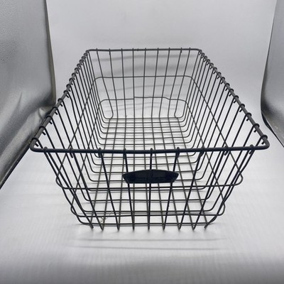 American Playground Device Co. ワイヤーバスケット Vintage American Playground Device Co Metal Gym Locker Wire Basket