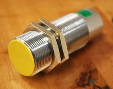 Turck BC10-M30-VN4X-H1141 Proximity Sensor ID# 2502120 - USED