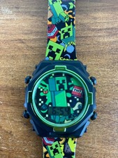 MINECRAFT Kids Watch Contrast Colored Case Flashing Lights LCD