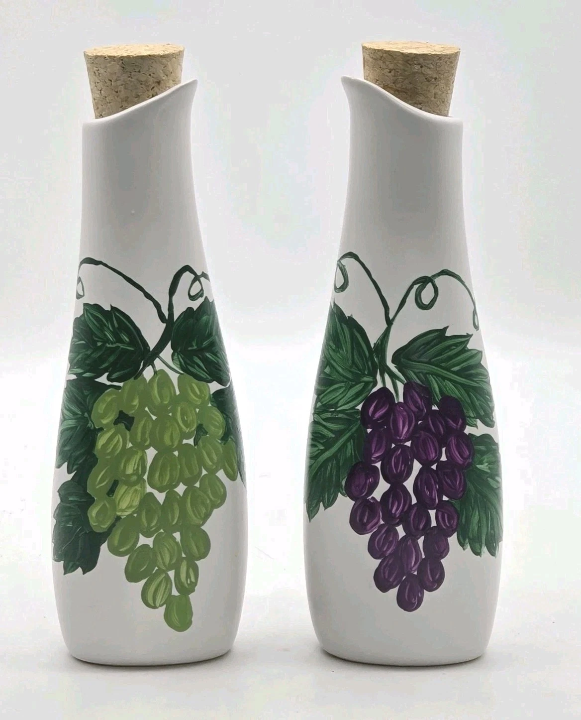 Cruet Set 2-pc Oil Vinegar Pourers Hand Painted Grapes Ceramic Italian Style