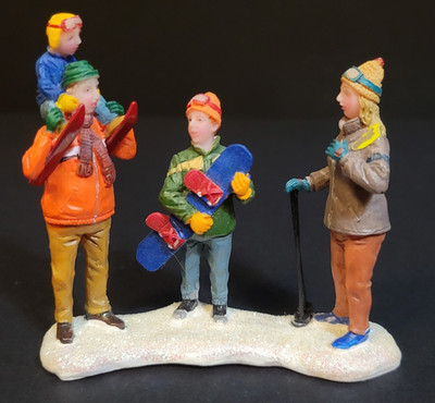 Lemax Christmas Village Town Back At Base Lodge 22558 Skiing Ski Snowboard
