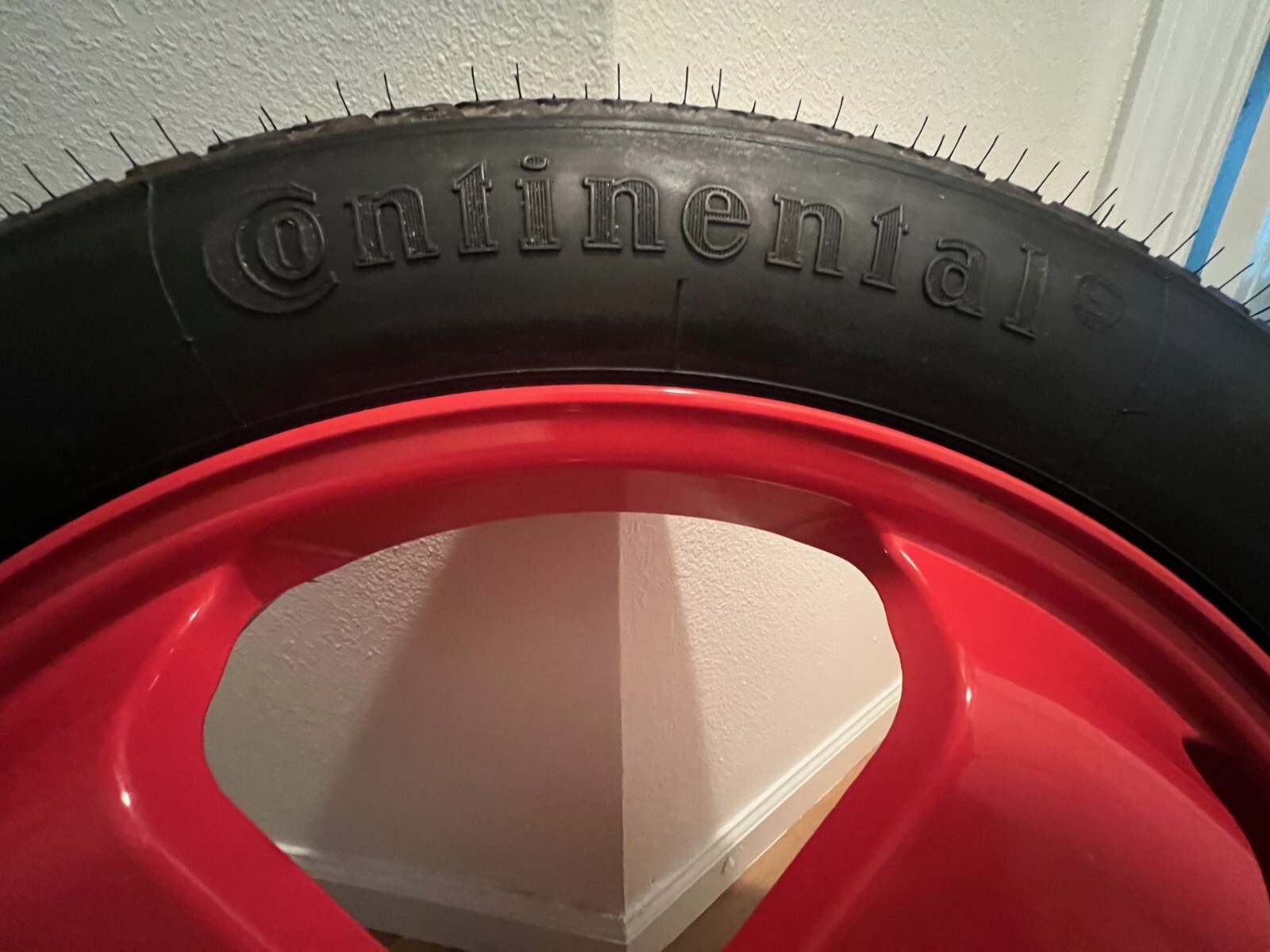 2005 Bentley Continental GT OEM 19” Red Spare Wheel Tire 2004-2011