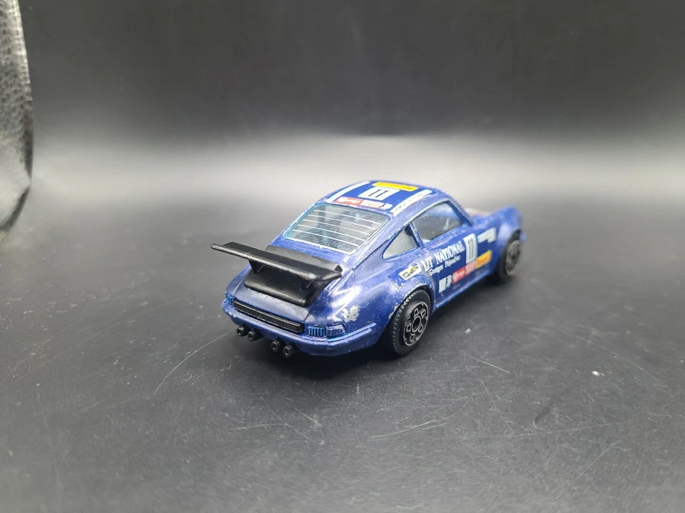 Figura de coche de carreras modelo fundido a presión Burago Italia Porsche 911 Esso escala 1/43 PUBLICACIÓN GRATUITA Foto 4 de 4