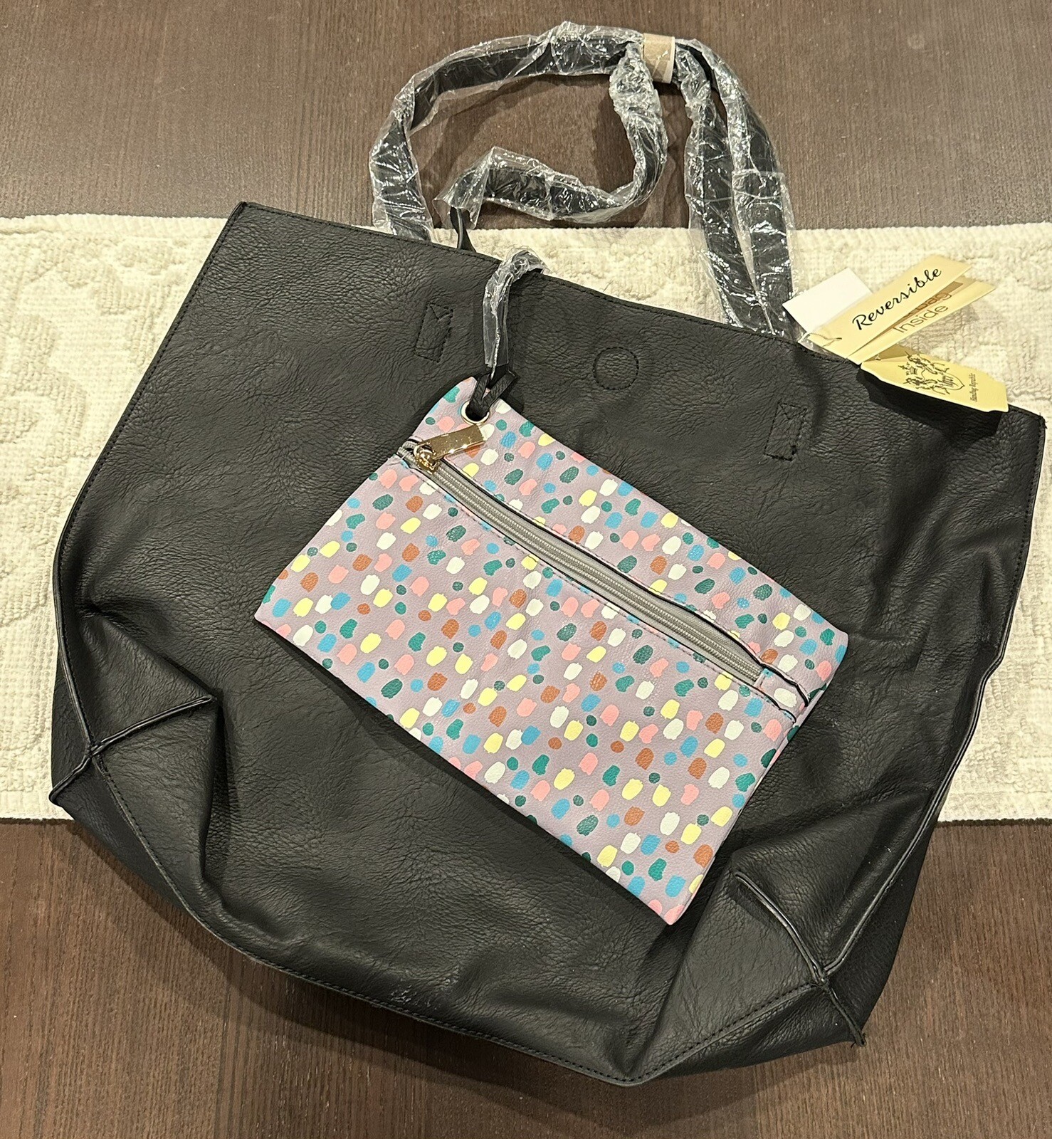 Handbag Republic Vegan Tote Bag Set Large Reversible Black NWT-image