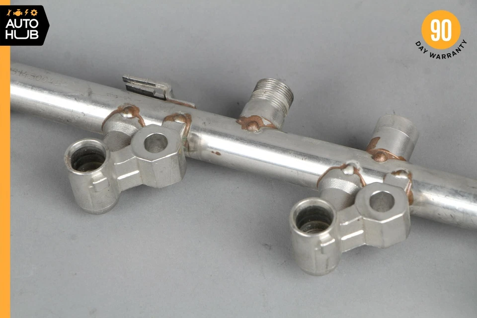 Línea de riel inyector de combustible 12-15 Mercedes W204 C250 SLK250 M271 2710705495 OEM Foto 3 de 4