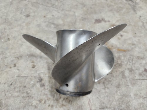 14 1/4" X 19P STILETTO ADVANTAGE 2 SS PROP, 20319 O1419, OMC EVINRUDE 4.75 P8313 - Picture 2 of 11