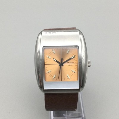 Diesel Mens Watch 39mm Champagne Dial Brown Leather DZ-1054 New