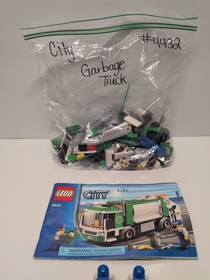 LEGO CITY: Garbage Truck (4432) Near Complete With Minifigures And Parts List 