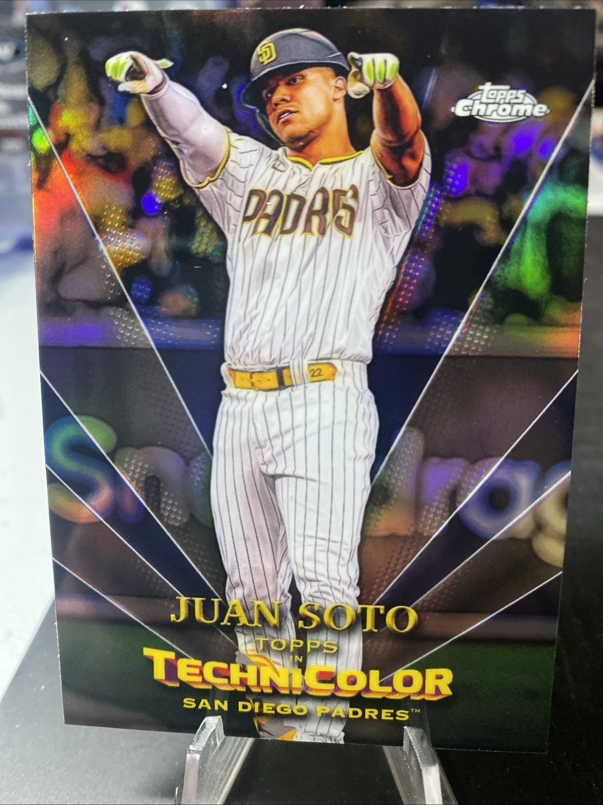 2023 Topps Chrome - Topps in Technicolor Juan Soto #TT-4