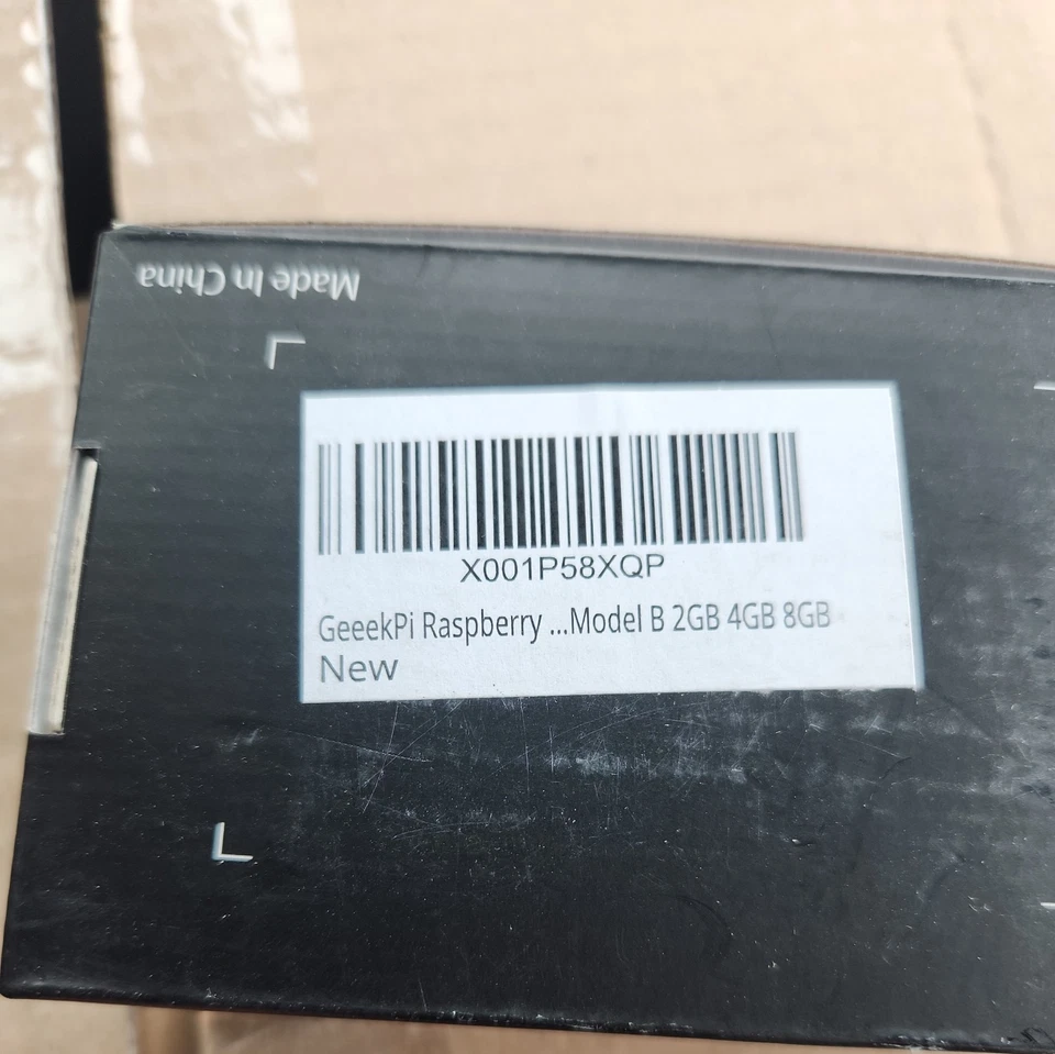 GeeekPi Raspberry Pi 4 Aluminum NAS Case with PWM Fan - Image 2 of 4