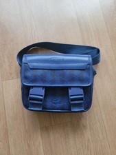 Lacoste Men Cross Body Bag Limited Edition Rare French Fashion Model VHTF Pre-ow