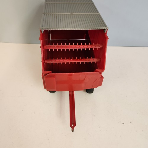 Vintage Ertl International Chopper Box Forage Wagon Red W/ Gray Top Made In USA - Picture 3 of 9