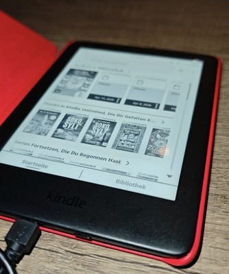 Amazon Kindle Paperwhite 10. Generation, 6 Zoll, 8GB eBook Reader