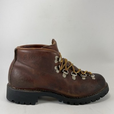 Danner Mountain Light Cascade Boots Womens 6.5 C Wide Brown Leather Vintage USA