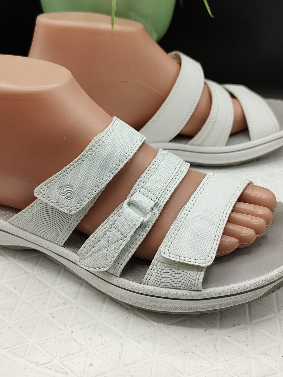 clarks brinkley coast