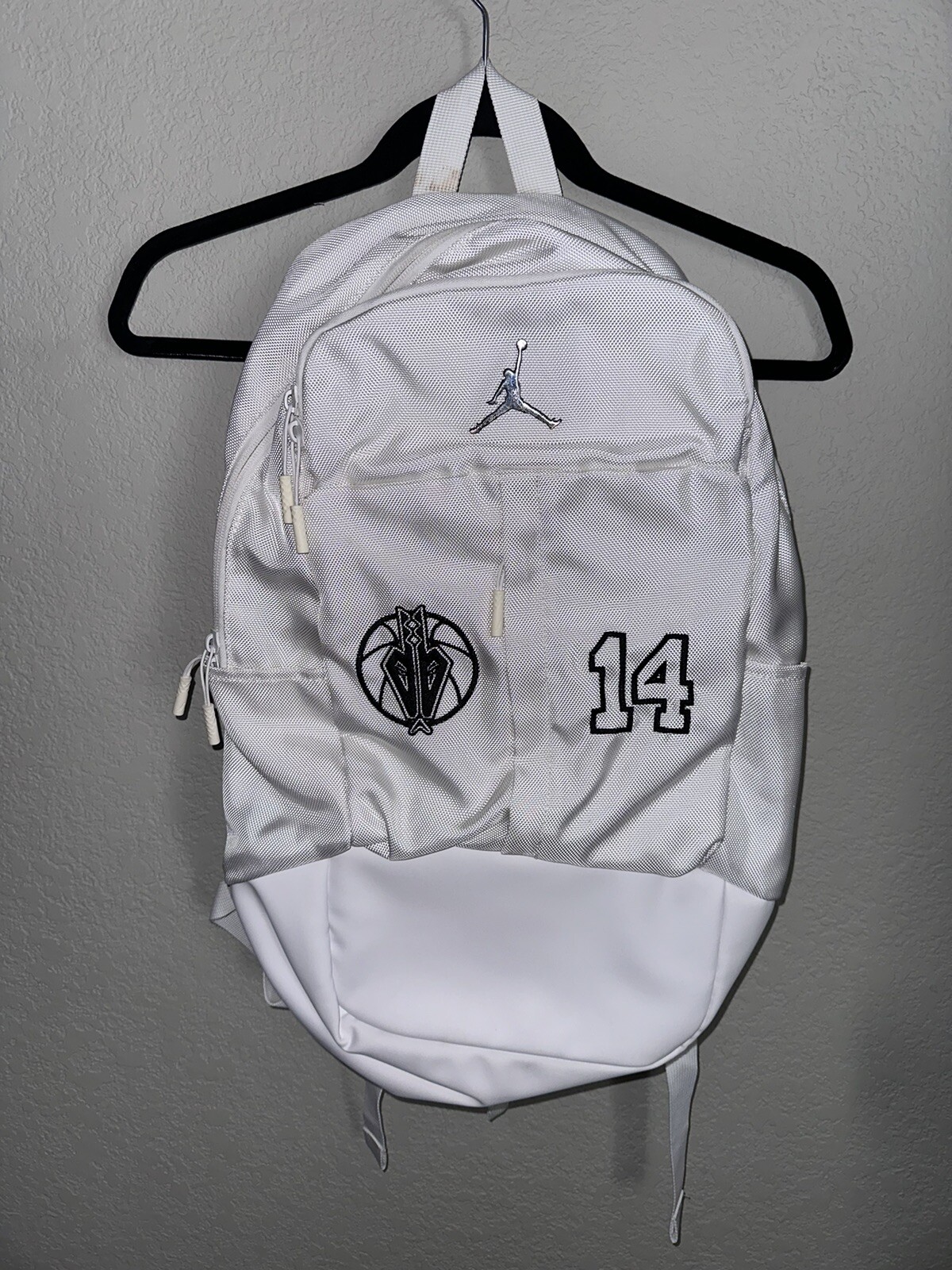 Nike Air Jordan Fluid Backpack Gym Bag Laptop Storage White 9A0166 001 Sz Large