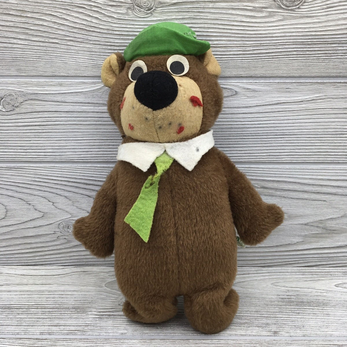 Vintage Knickerbocker Toy Company Yogi Bear Collectible Plush Doll