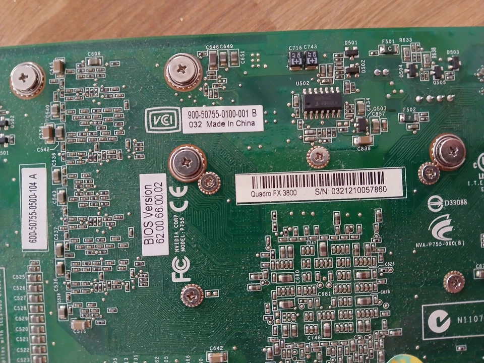 Nvidia Quadro FX 3800 Video Card 1 GB GDDR3 PCIe 2.0 x16 - Image 4 of 4