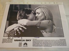 CAMERON DIAZ & TOM CRUISE ORIGINAL AUTOGRAPHS FROM VANILLA SKYPROMO PHOTO12X9IN