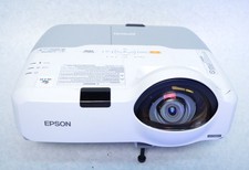 Epson PowerLite 435W 3LCD Short Throw Projector 3000 Lumens 1500-Hours