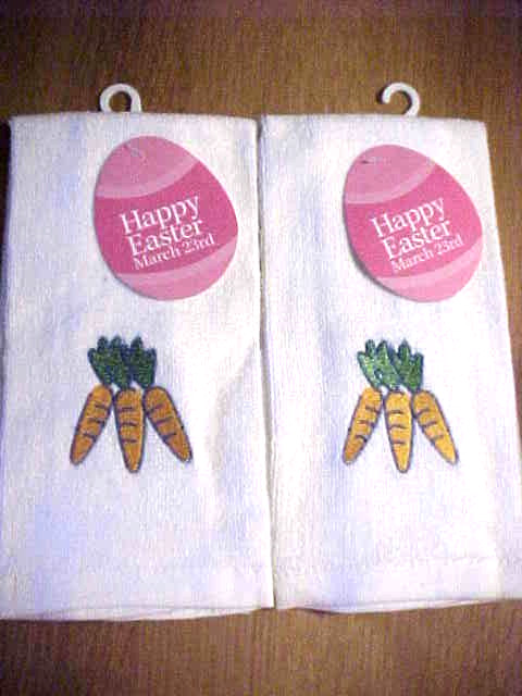 NWT Set of 2 Happy Easter White Carrot Hand & Fingertip Towels Embroidered NEW