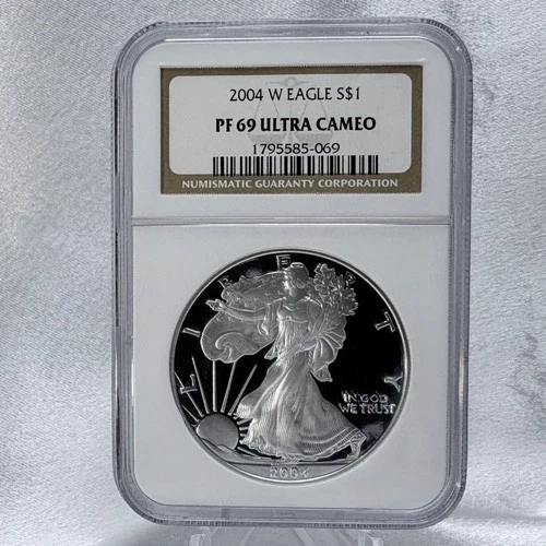 2004-W $1 American Silver Eagle Proof NGC PF69 Ultra Cameo .999 Silver [E9]