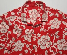 Vintage 1970s Unbranded Red Floral Loop Collar Hawaiian Made in USA Large Shirt