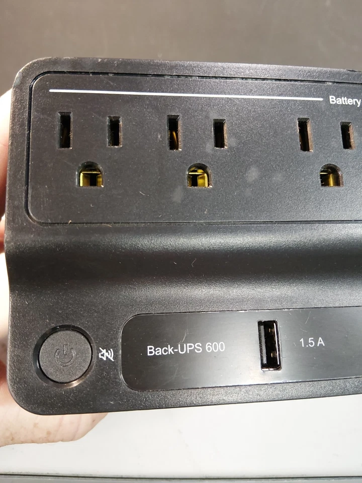 APC BE600M1 600VA 120V Backup Battery Power Supply , NO BATTERIES - Image 2 of 4