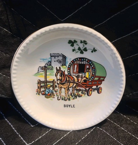 Carrigaline pottery Cork Ireland - trinket dish - horse wagon
