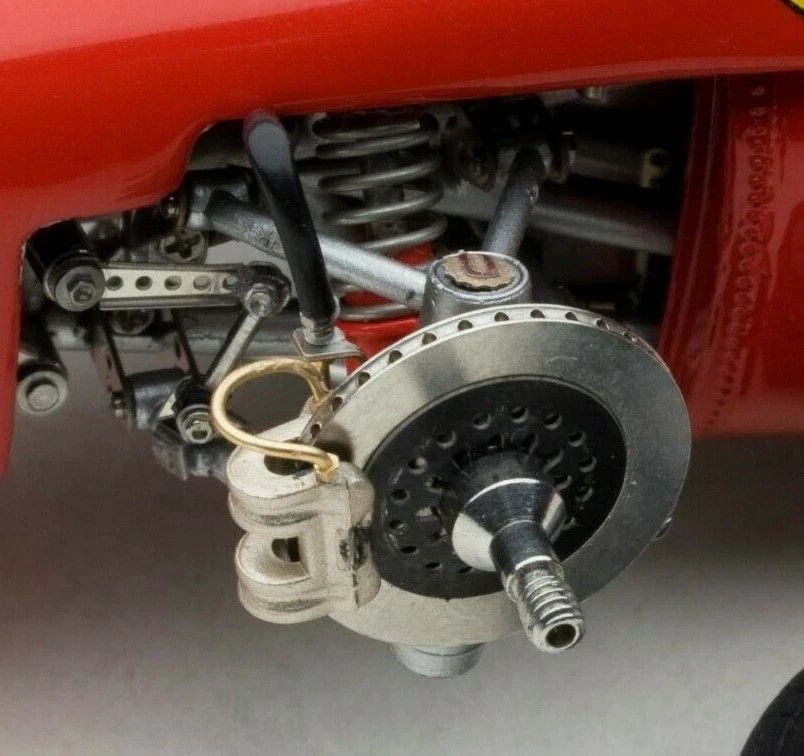 Exoto XS | 1:18 | BLACK FRIDAY DEALS | 1961 Ferrari Dino 156 F1 | Richie Ginther - Image 4 of 4