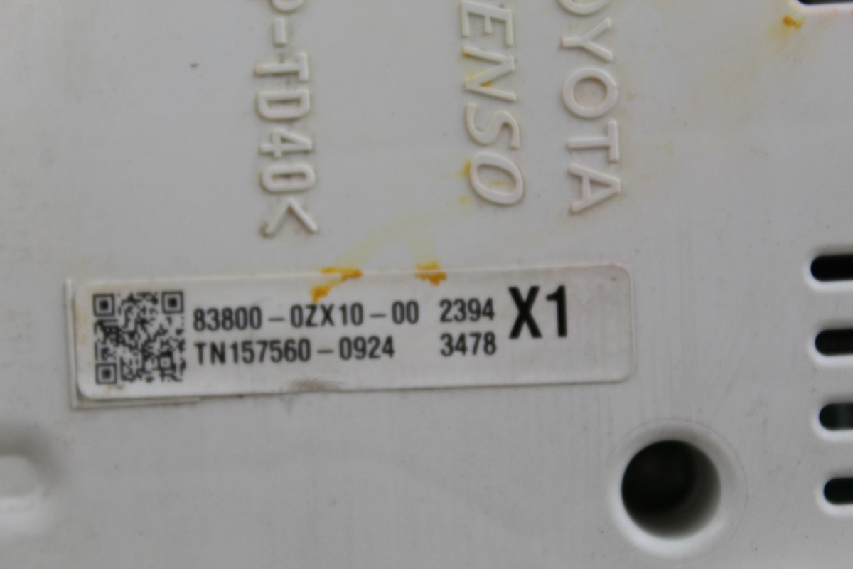 14 15 16 TOYOTA COROLLA INSTRUMENT CLUSTER GAUGE SPEEDOMETER 83800