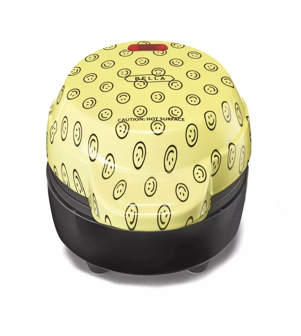 Bella Mini Smiley Face Waffle Maker Personal Size Yellow Brand New-image