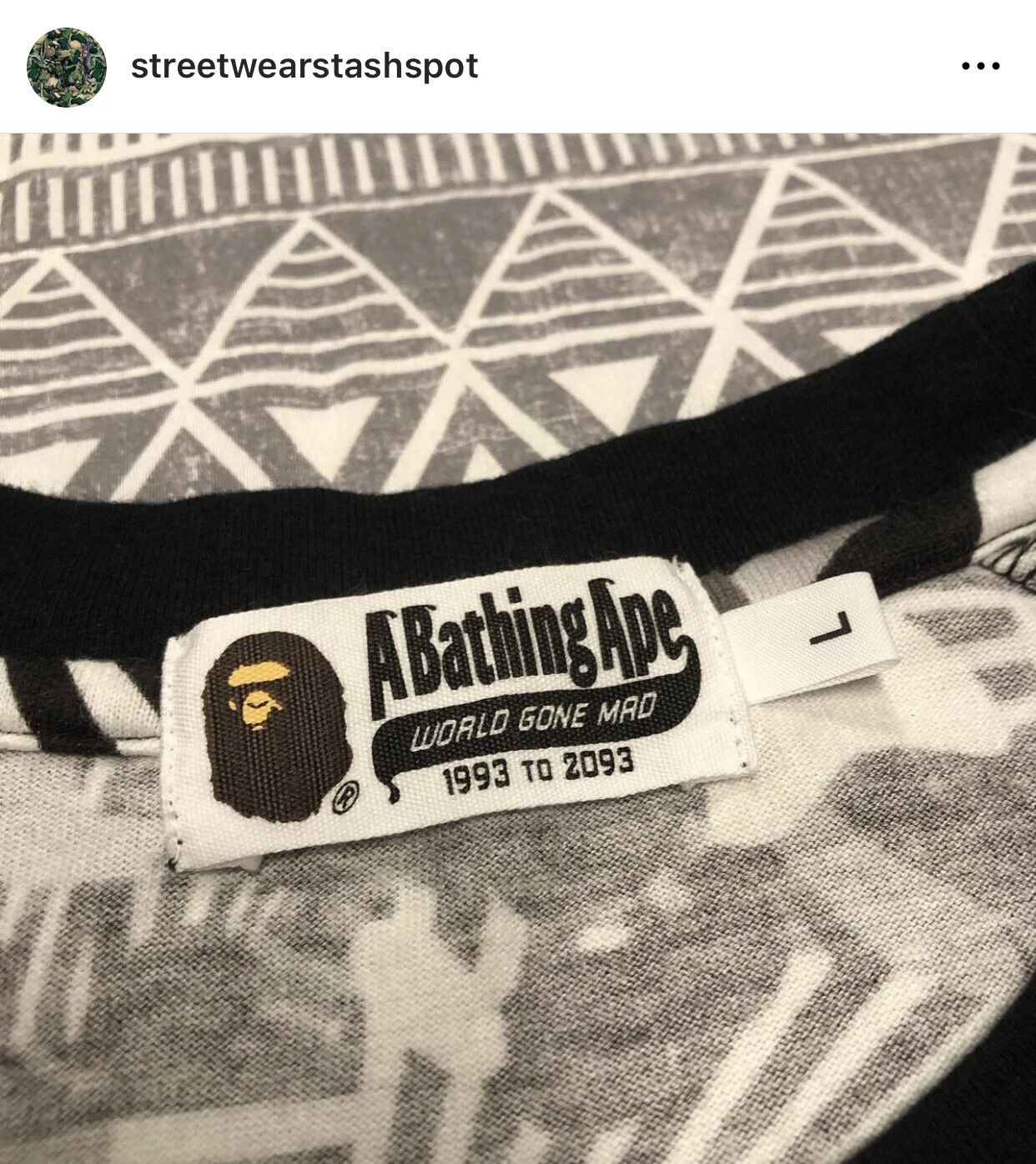 A BATHING APE (BAPE) T shirt tunica mimetica A Bathing Ape Bape taglia large