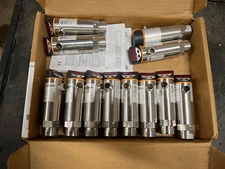 Lot of 12 IFM Efector PN4226 Pressure Sensor 4226 Used