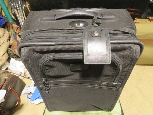TUMI ALPHA 18" 2-wheeled EXPANDABLE suitcase black ballistic nylon 22018DH $599r