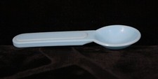 RARE VINTAGE CHILDS PRETEND PLAY LIGHT BLUE PLASTIC SPOON 4" LONG