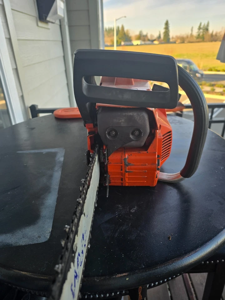 Husqvarna 55 RANCHER Air Injection Chainsaw - Image 4 of 4