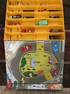 Vintage Realtoy Car Carrying Case Fold Out City Playmat Fits Hot Wheels Matchbox