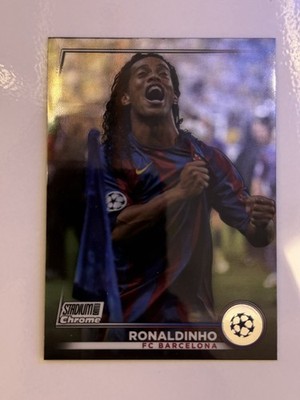 Ronaldinho - 2022/23 Topps Stadium Club Chrome FC Barcelona #10