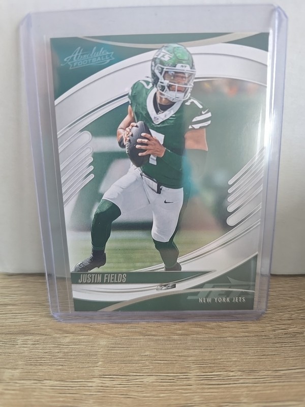 2025 Panini Absolute - Justin Fields #3