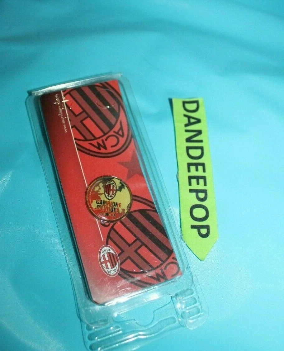 Pin's Milan AC - Écusson Ovale Vintage - Collection Football - Occasion