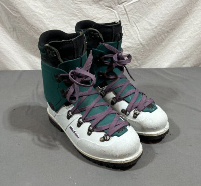 Raichle Futura Women's Hardshell Mountaineering Boots US Size 7 EXCELLENT