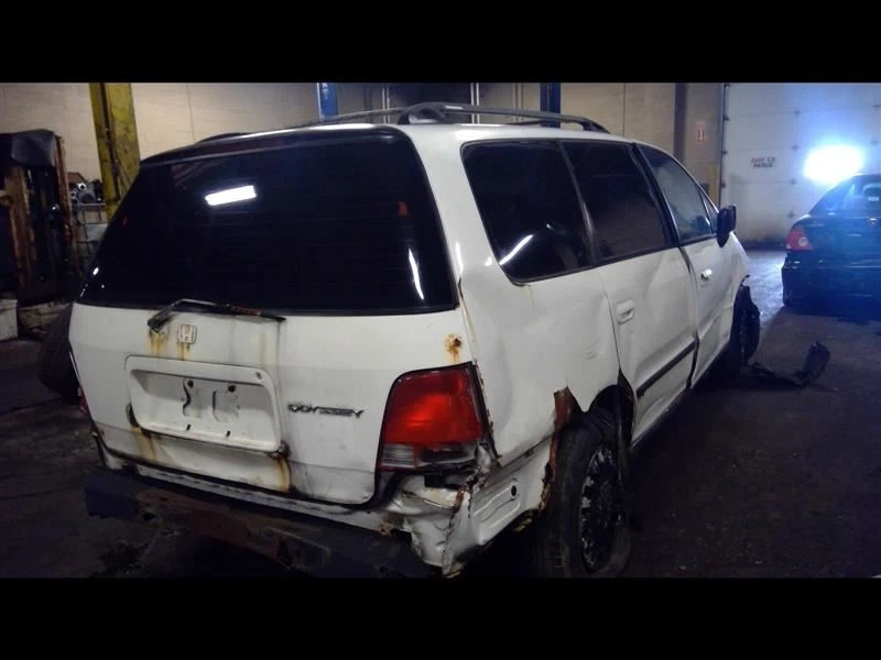 Driver Left Quarter Glass Fits 96-99 ISUZU OASIS 174660 - Image 3 of 4