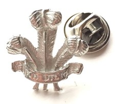 Prince of Wales Feathers Hand Made from Lead Free Pewter Lapel Pin Badge 