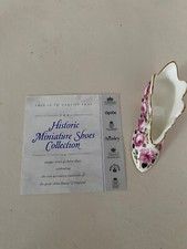Colport Rose Cluster Bone China. Historic Miniature Shoe Collection 