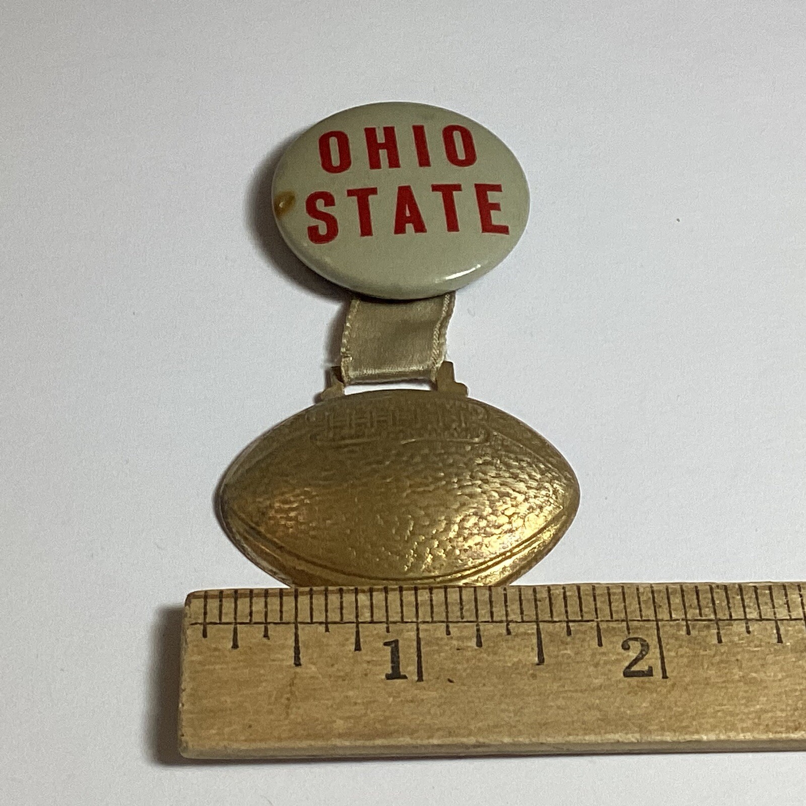 VTG RARE OHIO STATE CELLULOID PINBACK BUTTON W/DANGLE EMBOSSED BRASS FOOTBALL