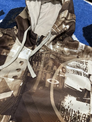 Y2K Oakley Hoodie Men’s XL Black Camo Full Zip Logo Pockets Center Logo Jacket - Picture 10 of 11
