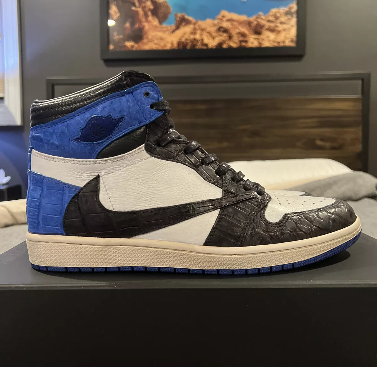 Jordan 1 Retro High OG Fragment x Travis Scott - Johnny's Kicks Custom