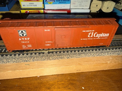 Coche de carga Athearn escala HO Santa Fe ATSF "El Capitan" 50’ SD #79513 KD’s | Zustand: Used