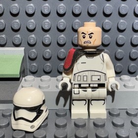 LEGO Star Wars First Order Stormtrooper Officer Minifigure (75104) sw0664